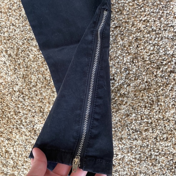 Miss me cargo - Picture 4 of 5